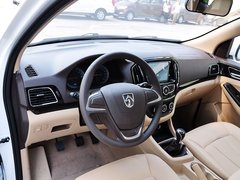 2014款 1.5L 手动 舒适型 7座