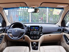 2014款 1.5L 手动 舒适型 7座