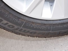 2014款 1.5L 手动 舒适型 7座