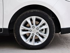 2014款 1.5L 手动 舒适型 7座