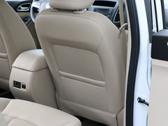 2014款 1.5L 手动 标准型 7座