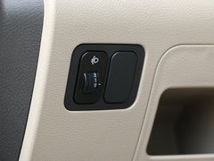2014款 1.5L 手动 标准型 7座