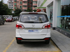 2014款 1.5L 手动 标准型 7座