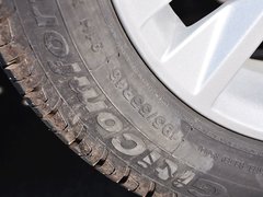 2014款 1.5L 手动 标准型 7座