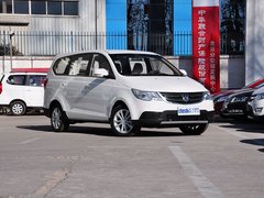 2014款 1.5L 手动 标准型 7座