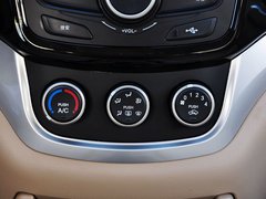 2014款 1.5L 手动 标准型 7座
