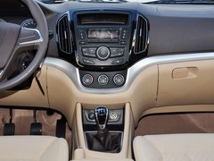2014款 1.5L 手动 标准型 7座