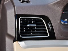 2014款 1.5L 手动 标准型 7座