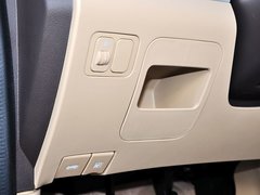 2014款 1.5L 手动 标准型 7座