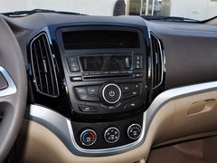2014款 1.5L 手动 标准型 7座