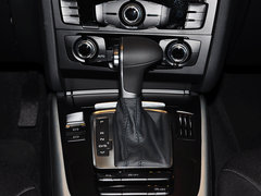 奥迪A4L 2015款 45 TFSI quattro 个性运动型