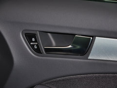 奥迪A4L 2015款 45 TFSI quattro 个性运动型