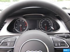 奥迪A4L 2015款 45 TFSI quattro 个性运动型