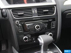 奥迪A4L 2015款 45 TFSI quattro 个性运动型