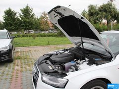 奥迪A4L 2015款 45 TFSI quattro 个性运动型