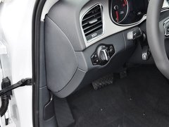 奥迪A4L 2015款 35 TFSI 自动 舒适型