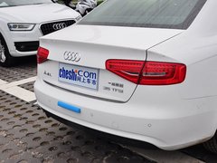 奥迪A4L 2015款 35 TFSI 自动 舒适型