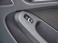2015款 35 TFSI 自动 舒适型