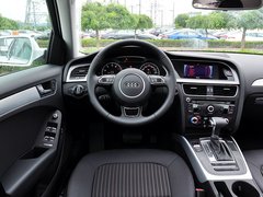 奥迪A4L 2015款 35 TFSI 自动 标准型
