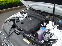 奥迪A4L 2015款 30 TFSI 自动 舒适型