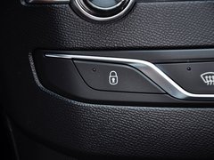 2014款 1.8L 自动 豪华版