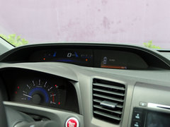 2014款 1.8L 自动 舒适版