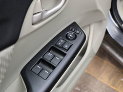 2014款 1.8L 自动 舒适版