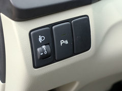 2014款 1.8L 自动 舒适版