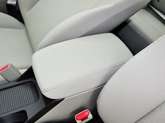2014款 1.8L 自动 舒适版