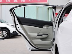 2014款 1.8L 自动 舒适版