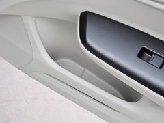 2014款 1.8L 自动 舒适版