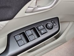 2014款 1.8L 自动 舒适版