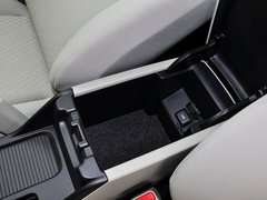 2014款 1.8L 自动 舒适版