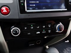2014款 1.8L 自动 舒适版
