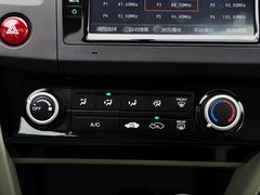 2014款 1.8L 自动 舒适版