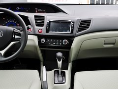 2014款 1.8L 自动 舒适版
