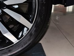 2014款 1.8L 自动 豪华版