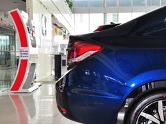 2014款 1.8L 自动 豪华版