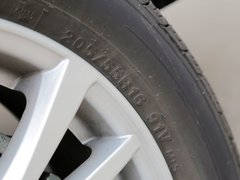2014款 升级版 1.5T 手动 尊贵型