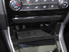 2014款 升级版 1.5T 手动 精英型