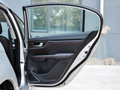 2014款 升级版 1.5T 手动 精英型