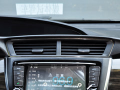 2014款 升级版 1.5T 手动 精英型