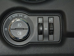 2014款 1.4T 自动 变形金刚限量版 5座