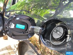 2014款 2.5L 自动 两驱豪华版 5座