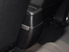 2014款 2.5L 自动 两驱时尚版 5座