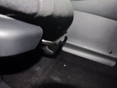 2014款 2.5L 自动 两驱时尚版 5座