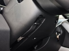 2014款 2.5L 自动 两驱时尚版 5座