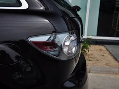 2014款 2.5L 自动 两驱时尚版 5座