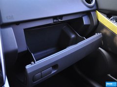 2014款 2.5L 自动 两驱时尚版 5座