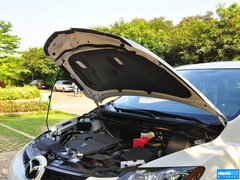 2014款 2.5L 自动 两驱时尚版 5座